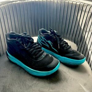 PUMA MB.02 Phenom Size 4.5 boys sneakers Lamelo Ball Melo Basketball blue/black
